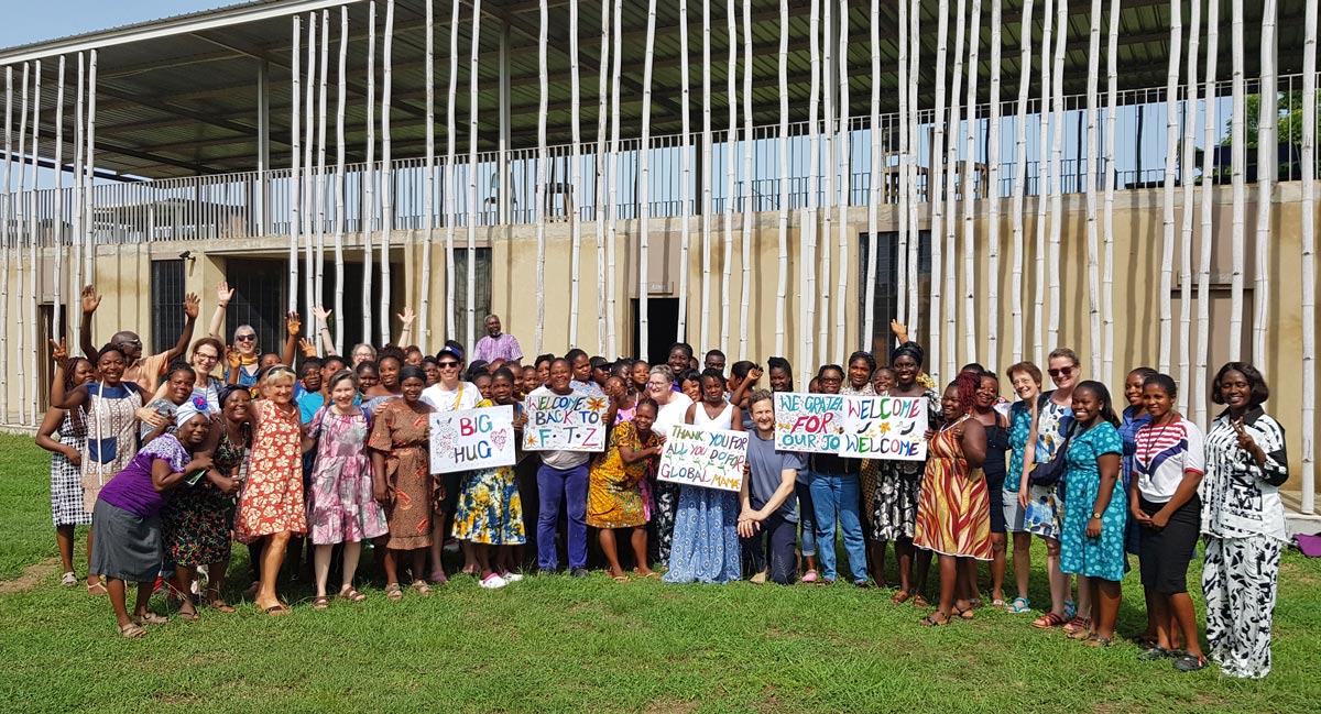 Fair Trade Zone der Global Mamas in Kpong am Voltastausee, Ghana
